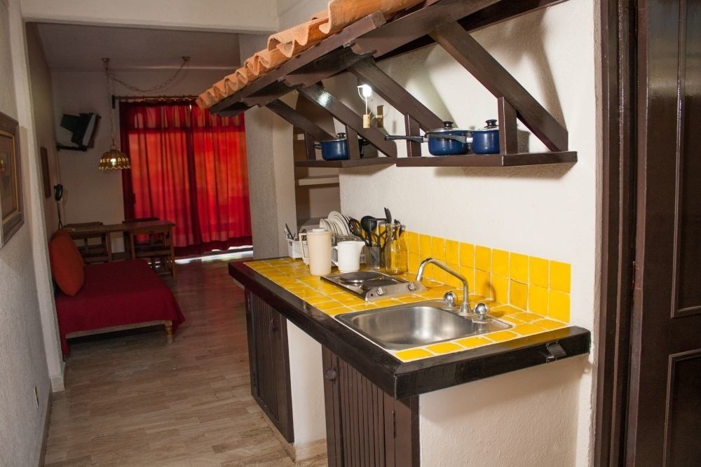 Solimar Inn Suites ซีฮัวตาเนโค ภายนอก รูปภาพ